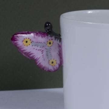 Butterfly Cups in Porcelain, light purple, moka [2]