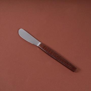 Couteau à beurre Tokyo en bois ou corne