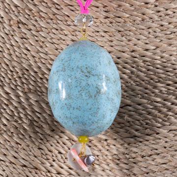 Pendentif Oeuf en faïence et soie, bleu clair [3]